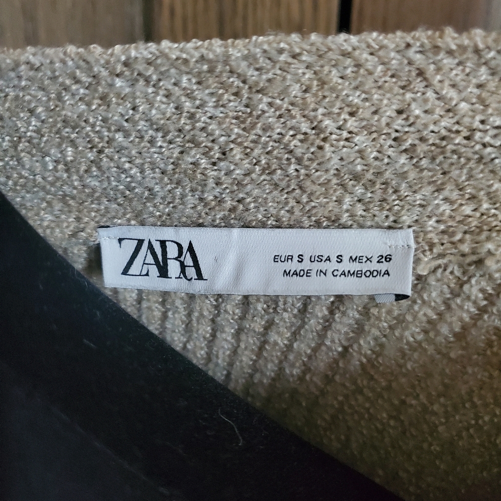 LAST CHANCE Zara Beige Cardigan Sweater - Picture 3 of 4